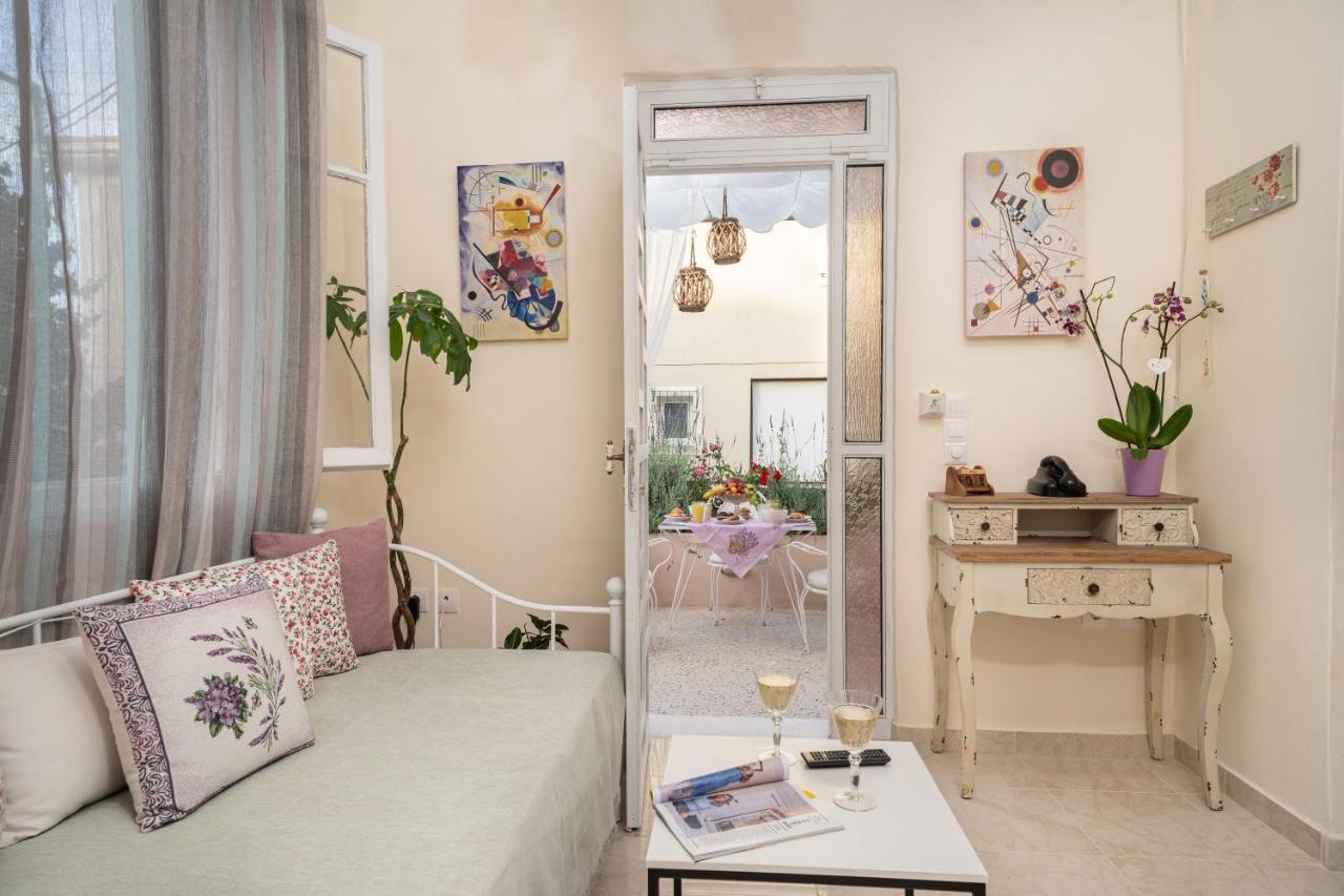 Flowers In The City - Elegant Home In Argostoli Exterior photo